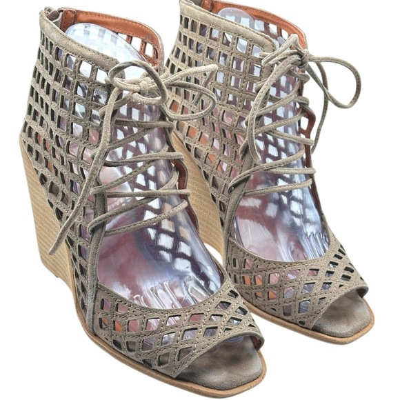 JEFFREY CAMPBELL‎ Cuadro-Hi Wedge Lace-Up Lattice Sandals Beige Taupe Sz 8 - Picture 4 of 11